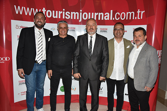 ‘Burada Turizm Çok’ Panelinde Antalya Turizmi Mercek Altına Alındı