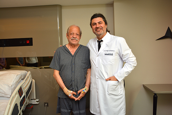 Kalın Bağırsak Kanserinde Robotik Cerrahi Teknolojisi