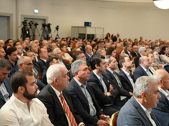 Dünyaca Ünlü İktisatçılar ‘Yakın Gelecekte Dünya ve Türkiye’ Panelinde Buluştu