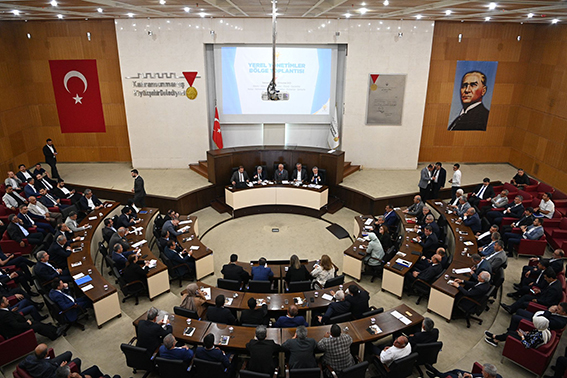 Yerel Yönetimler Bölge Toplantısı (8)
