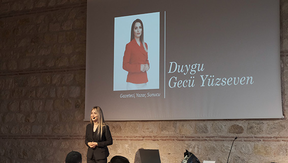 DUYGU GECÜ YÜZSEVEN: DÜNYAYA BATININ GÖZLERİYLE BAKIYORUZ