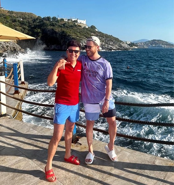 FERHAT GÖÇER MERAK ETTİĞİM BİR KİŞİ DEĞİL