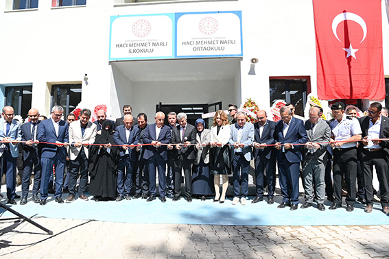 Başkan Güngör, Hacı Mehmet Narlı İlk ve Ortaokulu’nun Açılış Programına Katıldı