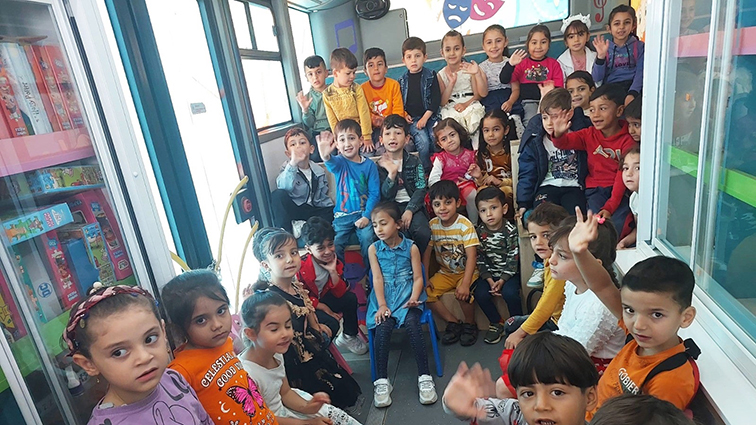 Mobil Çocuk Kütüphanesi (1)