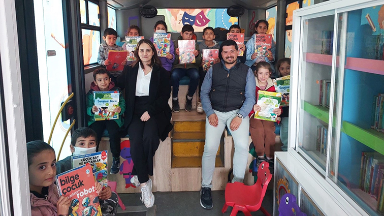 Mobil Çocuk Kütüphanesi (3)