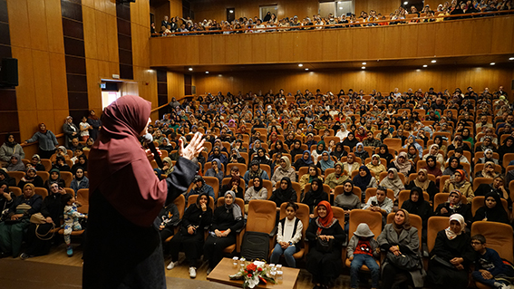 Aile Danışmanı Erdim, Ebeveyn – Çocuk İlişkisine Işık Tuttu