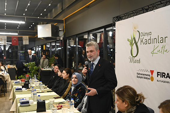 Büyükşehir, Dünya Kadınlar Günü’nde Kadın Personellerini Unutmadı