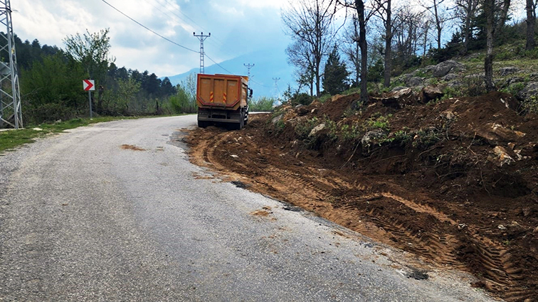 Büyükşehir’den Andırın Kırsalında Geniş Ulaşım Hamlesi