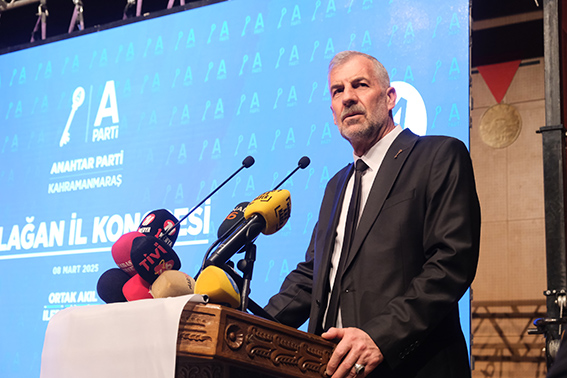 Biz PKK’ya Düşmanız, Kürde Kurbanız! Açılım İçin Haydi Referandum