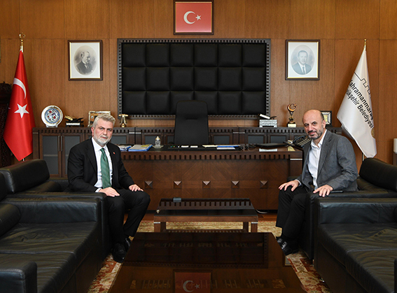 Başkan Görgel’den Vekâleten Kurban Bağışı