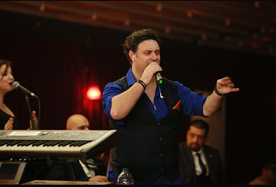 HARUN GÜRBÜZ KALIPLARIN DIŞINDA BİR ŞARKICIYIM