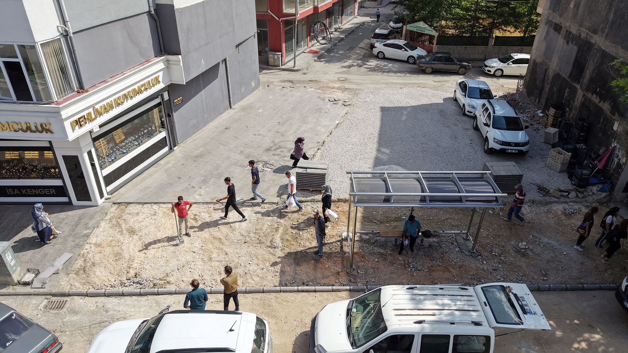 Büyükşehir Göksun’da Yürüyüş Yollarını Yenileniyor