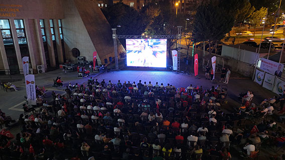 Kahramanmaraş Milli Maçta Tek Yürek Oldu