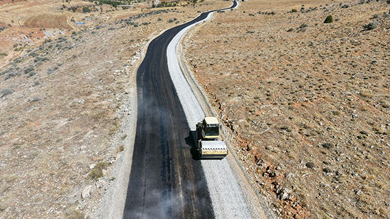 Afşin Örenderesi Yolu Büyükşehir’le Yenilendi