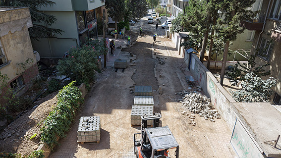 Dulkadiroğlu’nda Yollar Yenileniyor