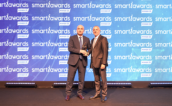 Bereket Sigorta’nın ‘’Doktorum Benimle Acil Sağlık Sigortası’’ Smart-i Awards 2025’te Altın Ödül Kazandı!
