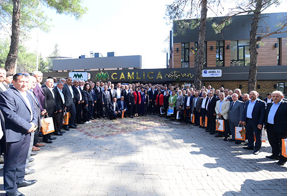 “Tüm Muhtarlarımızın 19 Ekim Muhtarlar Günü’nü Tebrik Ediyorum”