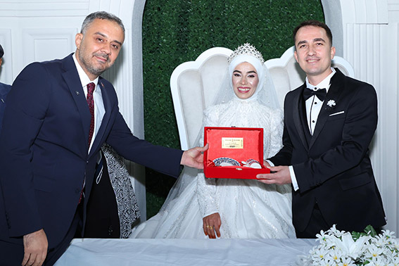Aile Yılı’nda evlenecek çiftlere en büyük destek Onikişubat Belediyesi’nden