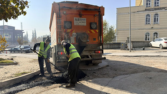 Altyapısı Tamamlanan Yollar Bir Bir Tamir Ediliyor