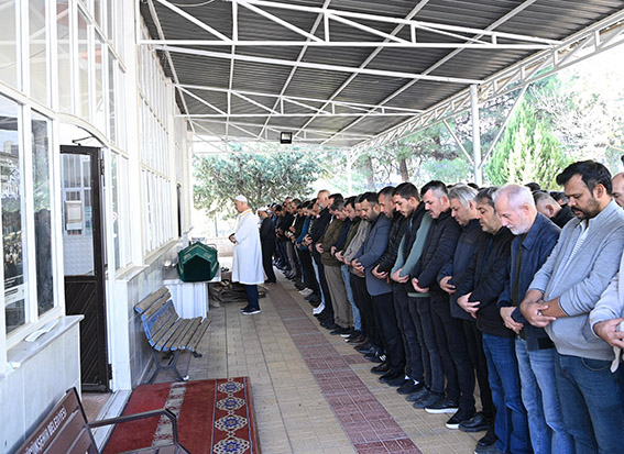 Başkan Görgel, Büyükşehir Personeli Zülkif Katmış’ın Cenaze Törenine Katıldı