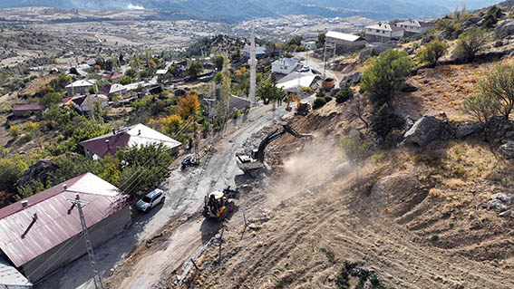 Ilıca Bölgesinde Ulaşım Konforu Artıyor; Yolun Genişliği 2 Katına Çıkarılıyor