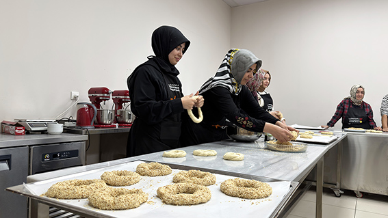 KAMEK Pastacılık Kursu Kadınlara Yeni Kapılar Açıyor