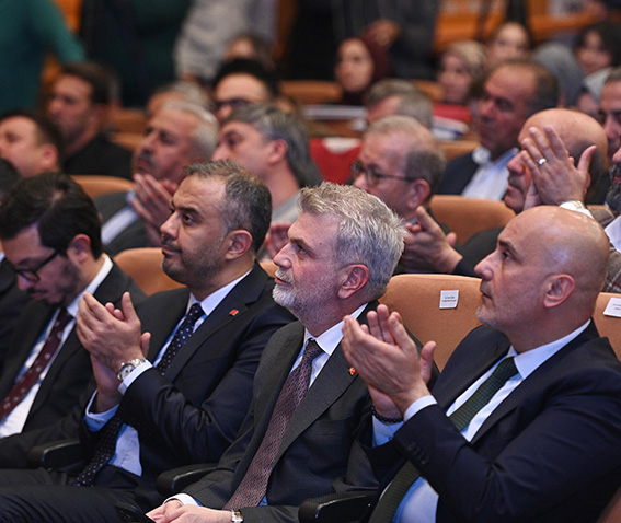 “18 Ayda 8 Milyarlık Yatırımı Kahramanmaraş’ımıza Kazandırdık”