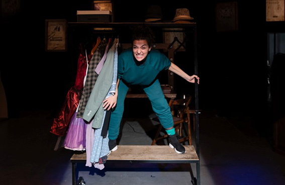 -Merve Polat’tın ödüllü oyunu ‘Yan Rol’, hafta sonu Şişli Tiyatrosu’nda sahnelenecek