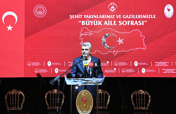 Büyük Aile Sofrası (3)