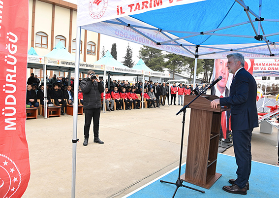 Kahramanmaraşlı Çiftçilere İş Makinesi Desteği