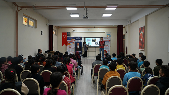Büyükşehir’den Öğrencilere Sağlıklı Çevre Eğitimi