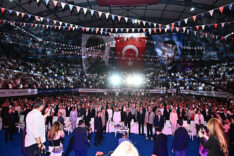 YAVUZ_AĞIRALİOĞLU_İZMİR_HALK_BULUSMASI