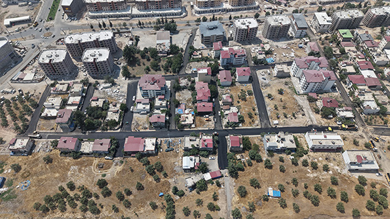 Büyükşehir’in Aslanbey Mahallesi’nde Asfalt Mesaisi Sürüyor